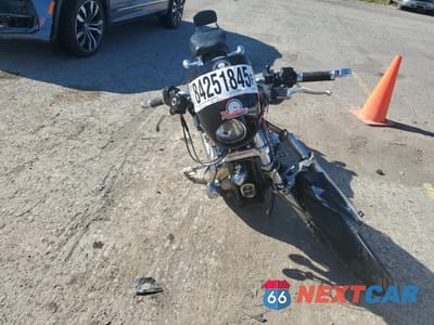 Drugie zdjęcie samochodu z przodu: 2008 HARLEY-DAVIDSON XL883 VIN:1HD4CN2138K426520 - miniatura