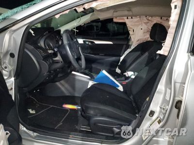 Zdjęcie 7 z 12 samochodu: 2019 NISSAN SENTRA S VIN:3N1AB7AP8KY370952 - miniatura