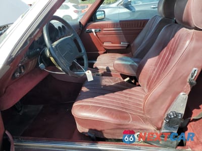 Zdjęcie 7 z 12 samochodu: 1988 MERCEDES-BENZ 560 SL VIN:WDBBA48D7JA086230 - miniatura
