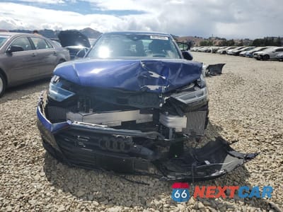 Piąte zdjęcie samochodu w środku: 2021 AUDI A8 L VIN:WAU8EAF88MN013723 - miniatura