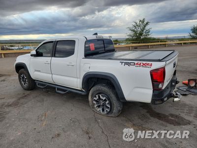 Drugie zdjęcie samochodu z przodu: 2018 TOYOTA TACOMA DOUBLE CAB VIN:3TMCZ5AN7JM123397 - miniatura