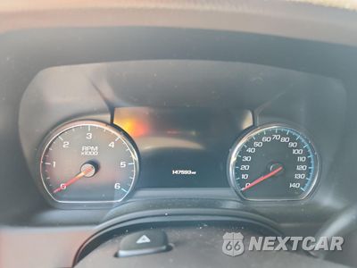 Zdjęcie 9 z 13 samochodu: 2017 CHEVROLET TAHOE K1500 LT VIN:1GNSKBKC7HR323370 - miniatura