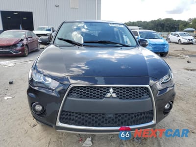 Piąte zdjęcie samochodu w środku: 2011 MITSUBISHI OUTLANDER GT VIN:JA4JT5AX9BU011167 - miniatura
