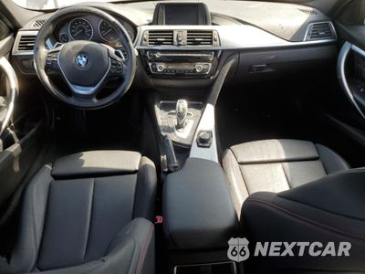 Zdjęcie 8 z 13 samochodu: 2018 BMW 330 I VIN:WBA8B9G59JNU57460 - miniatura