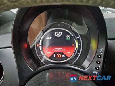 Zdjęcie 9 z 14 samochodu: 2017 FIAT 500 ELECTRIC VIN:3C3CFFGE4HT611698 - miniatura