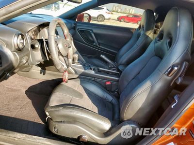 Zdjęcie 7 z 13 samochodu: 2017 NISSAN GT-R PREMIUM VIN:JN1AR5EF3HM820634 - miniatura