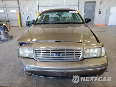 Piąte zdjęcie samochodu w środku: 2005 FORD CROWN VICTORIA LX VIN:2FAFP74W55X124874 - miniatura