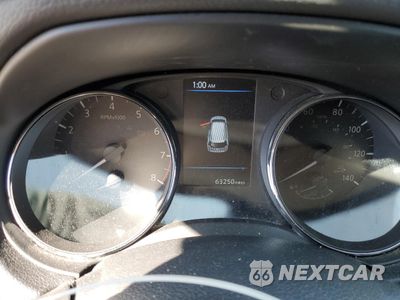 Zdjęcie 9 z 15 samochodu: 2019 NISSAN ROGUE S VIN:5N1AT2MV6KC815720 - miniatura