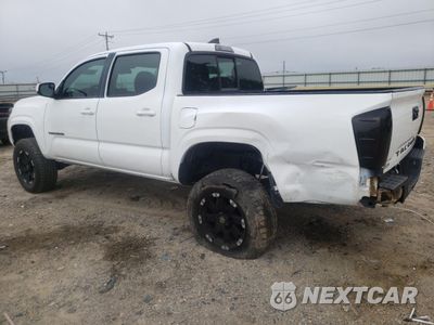 Drugie zdjęcie samochodu z przodu: 2018 TOYOTA TACOMA DOUBLE CAB VIN:5TFAX5GN8JX131460 - miniatura