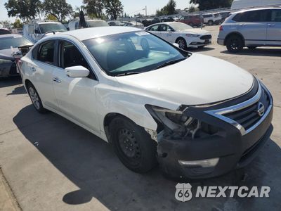 Czwarte zdjęcie samochodu z boku: 2015 NISSAN ALTIMA 2.5 VIN:1N4AL3AP8FC276917 - miniatura
