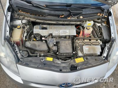 Zdjęcie 11 z 14 samochodu: 2011 TOYOTA PRIUS VIN:JTDKN3DU1B5348436 - miniatura