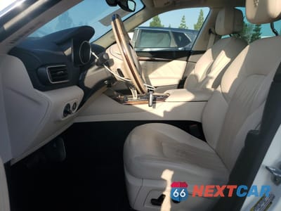 Zdjęcie 7 z 15 samochodu: 2020 MASERATI LEVANTE LUXURY VIN:ZN661XUL0LX342563 - miniatura