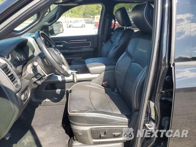 Zdjęcie 7 z 15 samochodu: 2020 RAM 3500 LARAMIE VIN:3C63RRJL9LG170686 - miniatura