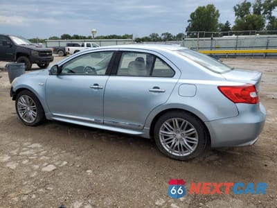 Drugie zdjęcie samochodu z przodu: 2012 SUZUKI KIZASHI SPORT SLS VIN:JS2RE9A87C6100377 - miniatura