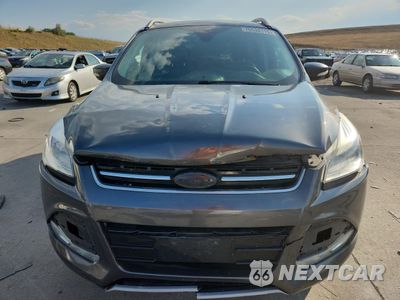 Piąte zdjęcie samochodu w środku: 2015 FORD ESCAPE TITANIUM VIN:1FMCU9J9XFUB94388 - miniatura