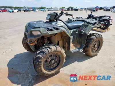 2017 POLARIS SPORTSMAN 850 4XASXA858HB133512 - główne zdjęcie licytacji z USA - miniatura