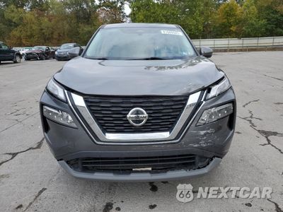 Piąte zdjęcie samochodu w środku: 2021 NISSAN ROGUE SV VIN:5N1AT3BB6MC675511 - miniatura