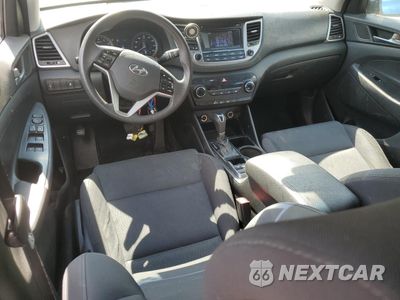 Zdjęcie 8 z 15 samochodu: 2017 HYUNDAI TUCSON SE VIN:KM8J23A47HU447975 - miniatura