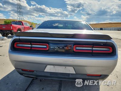 Zdjęcie 6 z 14 samochodu: 2016 DODGE CHALLENGER SXT VIN:2C3CDZAG3GH177539 - miniatura