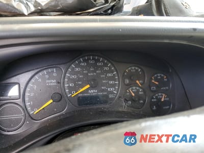 Zdjęcie 9 z 12 samochodu: 2001 CHEVROLET TAHOE C1500 VIN:1GNEC13T91R110977 - miniatura