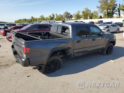 Trzecie zdjęcie samochodu z tyłu: 2020 TOYOTA TACOMA DOUBLE CAB VIN:5TFCZ5AN6LX221818 - miniatura