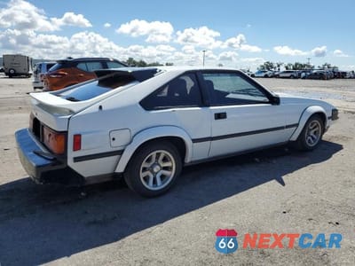 Trzecie zdjęcie samochodu z tyłu: 1983 TOYOTA SUPRA VIN:JT2MA67L9D0063971 - miniatura