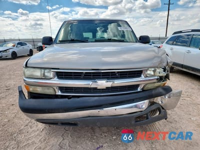Piąte zdjęcie samochodu w środku: 2003 CHEVROLET SUBURBAN C1500 VIN:3GNEC16Z53G257882 - miniatura