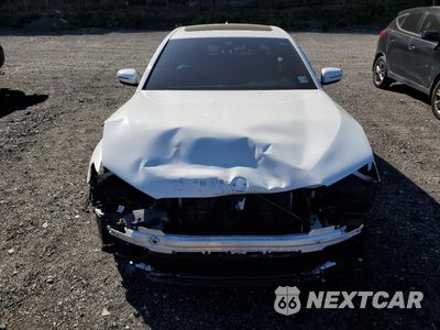 Piąte zdjęcie samochodu w środku: 2023 BMW 530 XI VIN:WBA13BJ08PWY13404 - miniatura