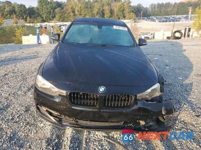 Piąte zdjęcie samochodu w środku: 2016 BMW 328 XI SULEV VIN:WBA8E3C56GK501063 - miniatura