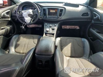 Zdjęcie 8 z 13 samochodu: 2016 CHRYSLER 200 S VIN:1C3CCCDG0GN163200 - miniatura
