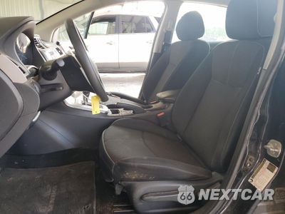 Zdjęcie 7 z 12 samochodu: 2015 NISSAN SENTRA S VIN:3N1AB7AP5FY224790 - miniatura