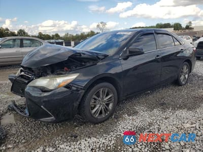 2017 TOYOTA CAMRY SE 4T1BF1FKXHU677983 - główne zdjęcie licytacji z USA - miniatura