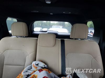 Zdjęcie 10 z 14 samochodu: 2017 FORD EXPLORER XLT VIN:1FM5K7D81HGA84398 - miniatura
