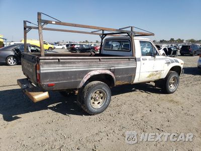 Trzecie zdjęcie samochodu z tyłu: 1982 TOYOTA PICKUP RN48 VIN:JT4RN48S5C0056591 - miniatura