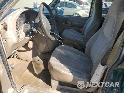 Zdjęcie 7 z 13 samochodu: 2000 CHEVROLET ASTRO VIN:1GNEL19W8YB162895 - miniatura
