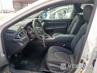 Zdjęcie 7 z 14 samochodu: 2021 TOYOTA CAMRY LE VIN:4T1C11AK5MU577875 - miniatura