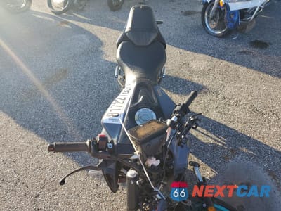 Piąte zdjęcie samochodu w środku: 2023 YAMAHA MT07 VIN:JYARM32E5PA007516 - miniatura