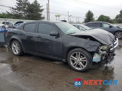 Czwarte zdjęcie samochodu z boku: 2011 DODGE AVENGER MAINSTREET VIN:1B3BD1FG2BN508386 - miniatura