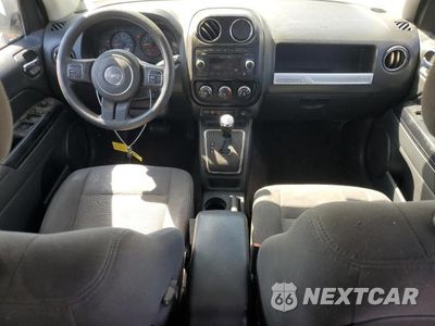 Zdjęcie 8 z 14 samochodu: 2015 JEEP COMPASS SPORT VIN:1C4NJCBAXFD397096 - miniatura