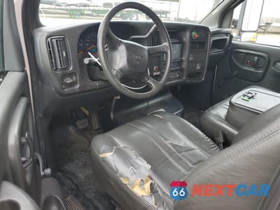 Zdjęcie 8 z 13 samochodu: 2007 GMC C5500 C5C042 VIN:1GDG5C1G07F902454 - miniatura