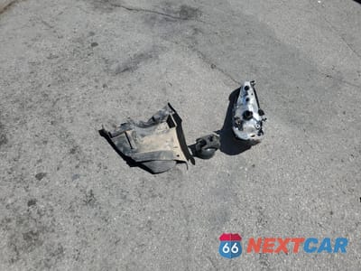 Zdjęcie 12 z 13 samochodu: 2004 PONTIAC GRAND AM SE VIN:1G2NE52F14C101191 - miniatura