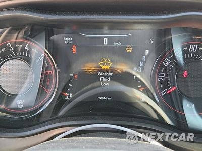 Zdjęcie 9 z 13 samochodu: 2023 DODGE CHALLENGER R/T VIN:2C3CDZBT4PH665569 - miniatura