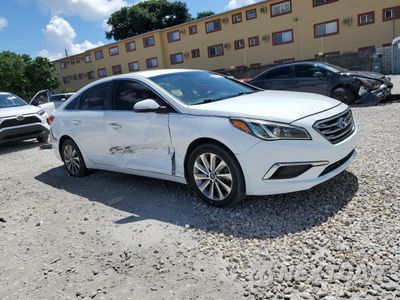 Czwarte zdjęcie samochodu z boku: 2017 HYUNDAI SONATA SPORT VIN:5NPE34AF0HH534413 - miniatura
