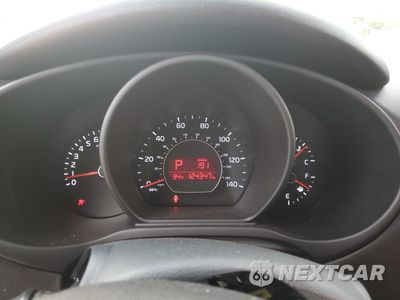 Zdjęcie 9 z 13 samochodu: 2017 KIA SOUL VIN:KNDJN2A2XH7438299 - miniatura