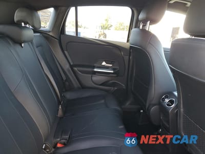 Zdjęcie 11 z 14 samochodu: 2022 MERCEDES-BENZ GLA 250 4MATIC VIN:W1N4N4HB1NJ371629 - miniatura
