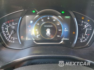 Zdjęcie 9 z 15 samochodu: 2019 HYUNDAI SANTA FE SEL VIN:5NMS33AD8KH065278 - miniatura