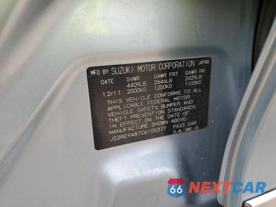 Zdjęcie 12 z 12 samochodu: 2012 SUZUKI KIZASHI SPORT SLS VIN:JS2RE9A87C6100377 - miniatura