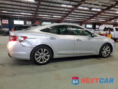 Trzecie zdjęcie samochodu z tyłu: 2012 HYUNDAI AZERA GLS VIN:KMHFG4JGXCA125557 - miniatura