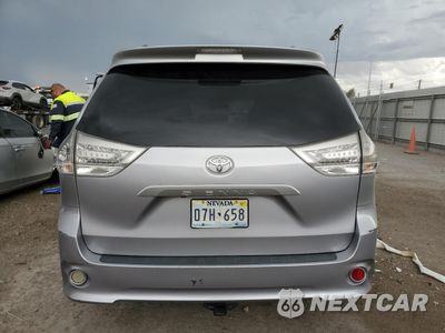 Zdjęcie 6 z 13 samochodu: 2013 TOYOTA SIENNA SPO VIN:5TDXK3DC8DS313346 - miniatura