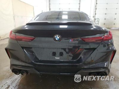 Zdjęcie 6 z 13 samochodu: 2022 BMW M8 VIN:WBSAE0C0XNCJ05564 - miniatura